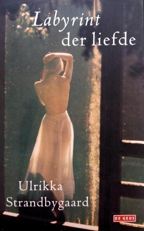 Ulrikka Strandbygaard - Labyrint der liefde (Ex.2), Boeken, Romans, Nieuw, Europa overig, Ophalen of Verzenden