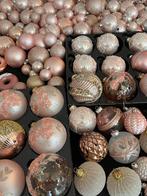 Partij kerstballen kleur oud/pastel lichtroze  197 stuks, Diversen, Kerst, Ophalen, Zo goed als nieuw
