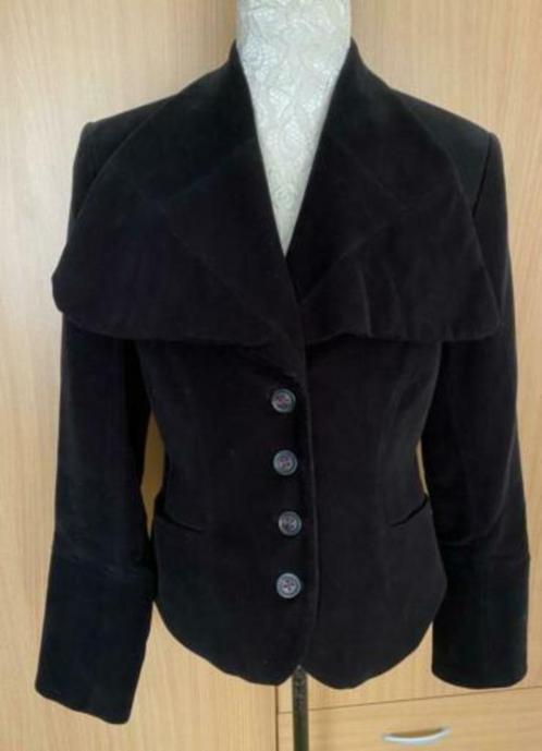 Lynde jasje maat 38, Kleding | Dames, Jasjes, Kostuums en Pakken, Zo goed als nieuw, Jasje, Maat 38/40 (M), Zwart, Ophalen of Verzenden