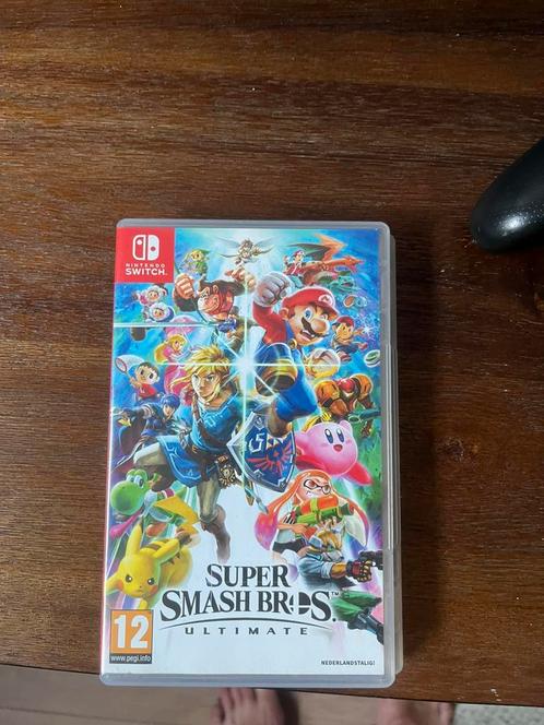 Super Smash Bros. Ultimate, Spelcomputers en Games, Games | Nintendo Switch, Zo goed als nieuw, Vechten, 3 spelers of meer, Vanaf 12 jaar