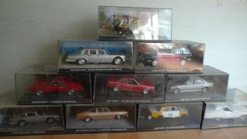 miniatuur auto's James Bond 007 beschikbaar voor biedingen