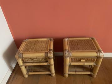Nachtkastjes ( twee stuks) van Bamboe beschikbaar voor biedingen