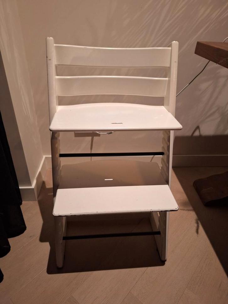 Stokke Tripp Trapp Stoel - Weinig Gebruikssporen, Kinderen en Baby's, Kinderstoelen, Gebruikt, Meegroeistoel, Gordel(s), Ophalen