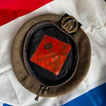 Militaire Baret Technische Troepen - Theo de Hoogen beschikbaar voor biedingen