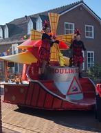 Te koop Carnavalswagen/loopgroep moulin rouge evt + kleding, Ophalen, Zo goed als nieuw, Feestartikel, Carnaval