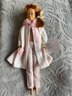 Vintage Skipper Barbie met pyjama uit 1975 - Mattel, Verzamelen, Verzenden, Gebruikt, Pop