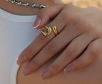 Ring met fluwelen zak erbij, 18 tot 19, Nieuw, Ophalen of Verzenden, Dame