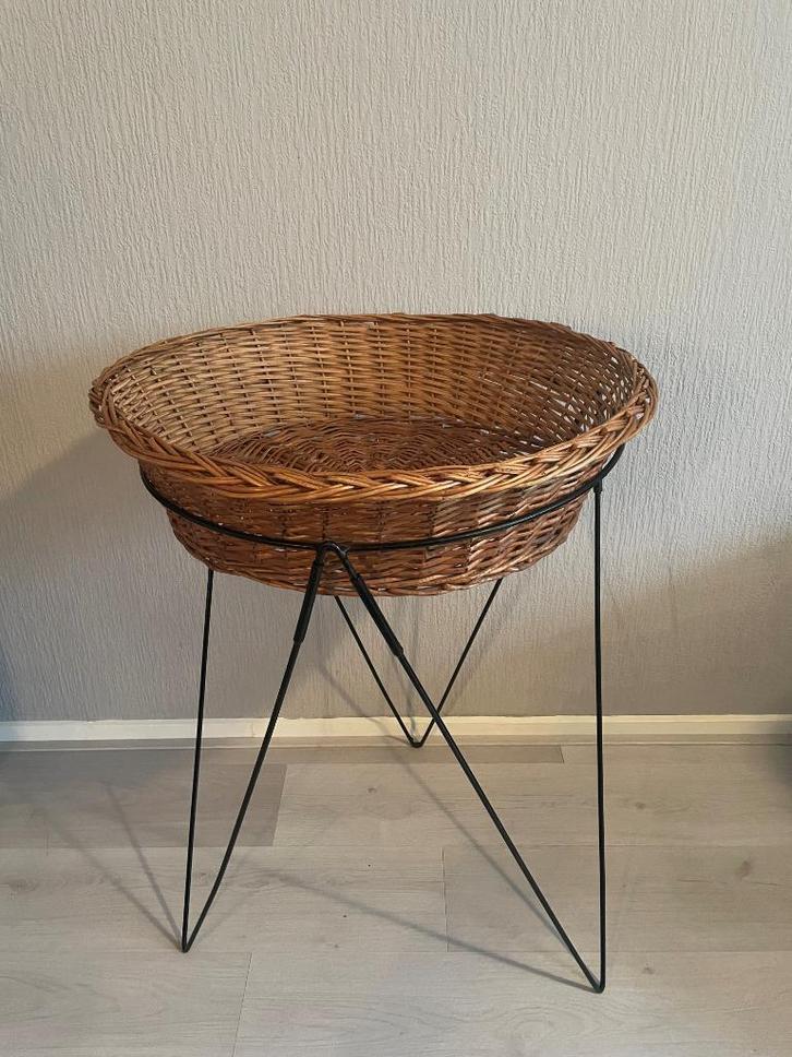 Vintage Winkel Mand - Riet – Rotan – Rohe Noordwolde, Huis en Inrichting, Woonaccessoires | Schalen en Manden, Gebruikt, Mand