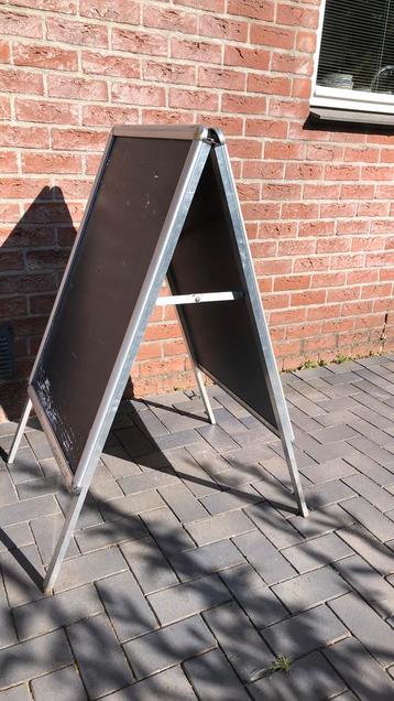 Aluminium stoepbord A2 beschikbaar voor biedingen