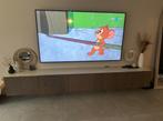 Samsung TV UE82RU8002U met muurbeugel, Audio, Tv en Foto, Ophalen, Zo goed als nieuw, 100 cm of meer, Samsung