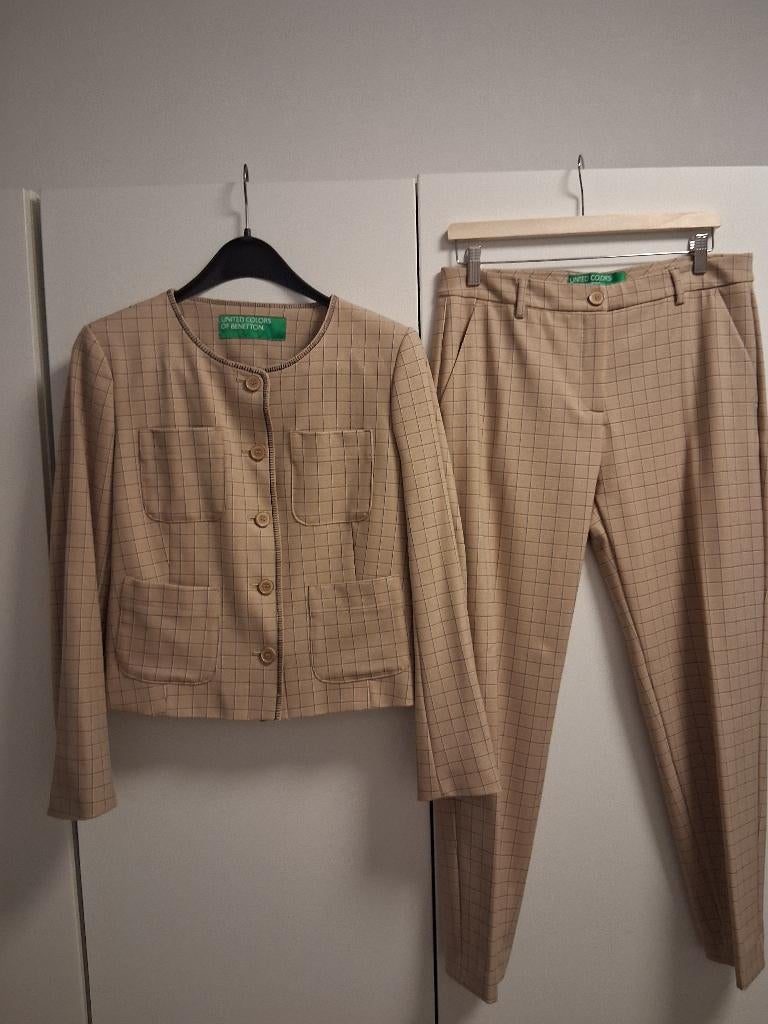 Benetton beige ruitjes kostuum mt.40 *NIEUW*, Kostuum of Pak, Benetton, Beige, Nieuw