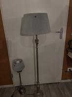 Grote Riviera Maison vloerlamp – grijze kap, zilveren voet, Ophalen, Zo goed als nieuw, 150 tot 200 cm