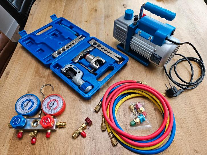 Airco vacuumpomp, flareset en toebehoren te huur, Witgoed en Apparatuur, Airco's, Zo goed als nieuw, Wandairco, Minder dan 60 m³