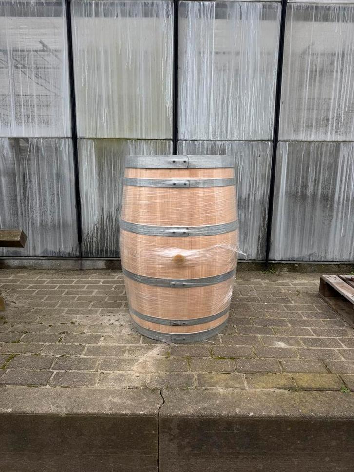 Eikenhouten Wijnvat 225L / Regenton / Statafel / Plantenbak, Tuin en Terras, Regentonnen, Hout, 150 liter of meer, Ophalen