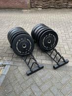 Bumperplates bumper plates 150 kg incl 2 rekken, Sport en Fitness, Fitnessmaterialen, Halterschijven, Gebruikt, Ophalen