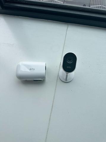 Arlo Essential XL Outdoor 2K + Arlo Essential Indoor –Camera beschikbaar voor biedingen