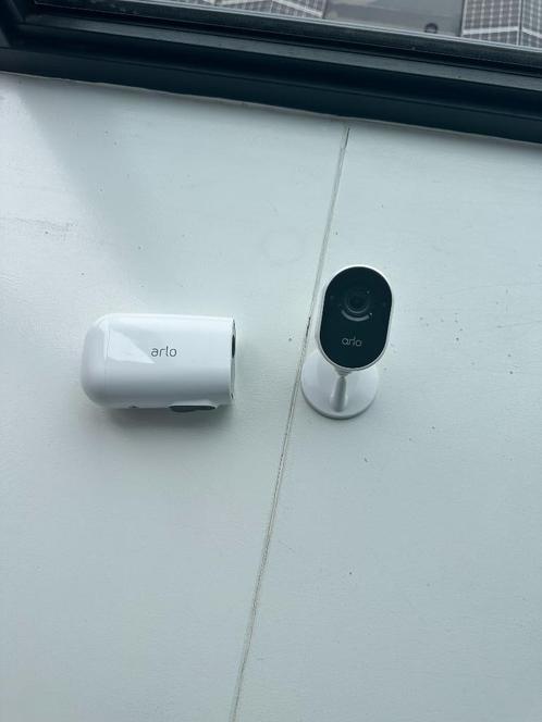 Arlo Essential XL Outdoor 2K + Arlo Essential Indoor –Camera, Audio, Tv en Foto, Videobewaking, Zo goed als nieuw, Ophalen of Verzenden