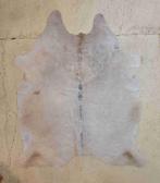 Koeienhuid koeienvacht koeienvel beige 200/160, Gebruikt, Beige, Etten-Leur, 150 tot 200 cm