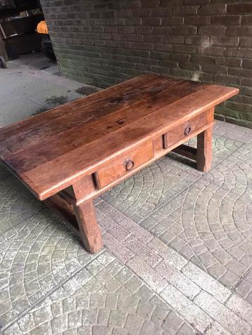 Eikenhouten salontafel