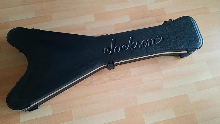 JACKSON KING 'V' GITAARKOFFER (In nieuwstaat!!), Muziek en Instrumenten, Behuizingen en Koffers, Zo goed als nieuw, Elektrische gitaar