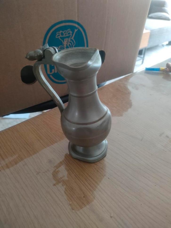 Tinnen kan met eikeldecoratie, Antiek en Kunst, Antiek | Tin, Ophalen of Verzenden