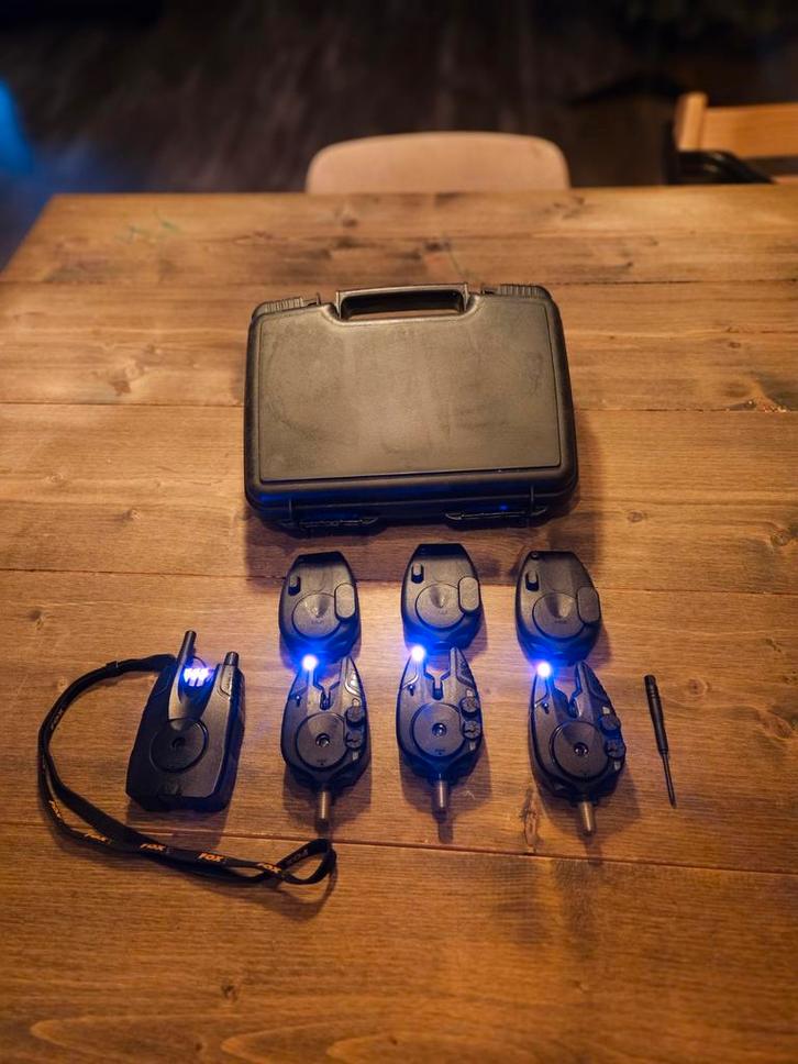 Fox MX 3+1 Beetmelderset, Watersport en Boten, Hengelsport | Karpervissen, Zo goed als nieuw, Complete set, Ophalen