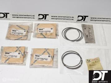 Zuigerveer set 6x nieuw BMW E36 M3 S52B32 USA! 11251405782 beschikbaar voor biedingen