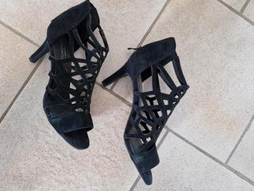 Sexy zwarte hakken pumps maat 39 Nieuw beschikbaar voor biedingen