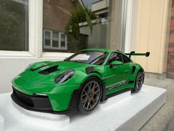 1:18 Porsche 911 992 GT3 RS Python Green 2022 Norev Dealer beschikbaar voor biedingen