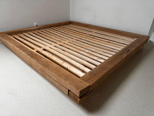 Zwevend Massief Eiken Balken Bed (220x200), Huis en Inrichting, Slaapkamer | Bedden, Gebruikt, Tweepersoons, Overige maten, Overige maten