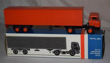Lion Car Nr.69 DAF 2300 met Eutotrailer - oranje MIB beschikbaar voor biedingen