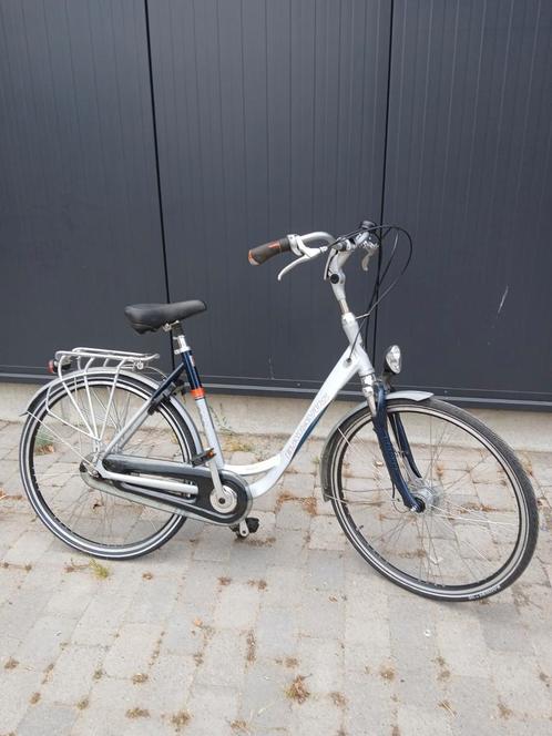 |Batavus weekend dames fiets 8 ver frm 53|, Fietsen en Brommers, Fietsen | Dames | Damesfietsen, Zo goed als nieuw, Batavus, 53 tot 56 cm