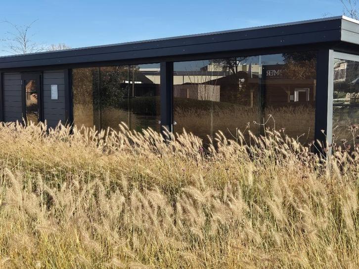 Tuinhuis, Mancave, glazen schuifwand, Showmodel 9 X 3,5 mt, Tuin en Terras, Tuinhuizen, Zo goed als nieuw, Tuinhuis, Hout, 500 cm of meer