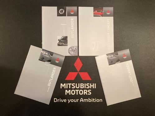 TEAB: 4 verschillende Mitsubishi Outlander 2007-2010 folders, Boeken, Auto's | Folders en Tijdschriften, Zo goed als nieuw, Mitsubishi