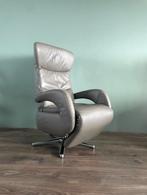 Nette grijze leren relax fauteuil / relax stoel op draaivoet, Huis en Inrichting, Fauteuils, Ophalen, Nvt, Nvt, Nvt