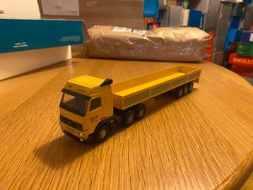 Liontoys 1:50  Vink beschikbaar voor biedingen