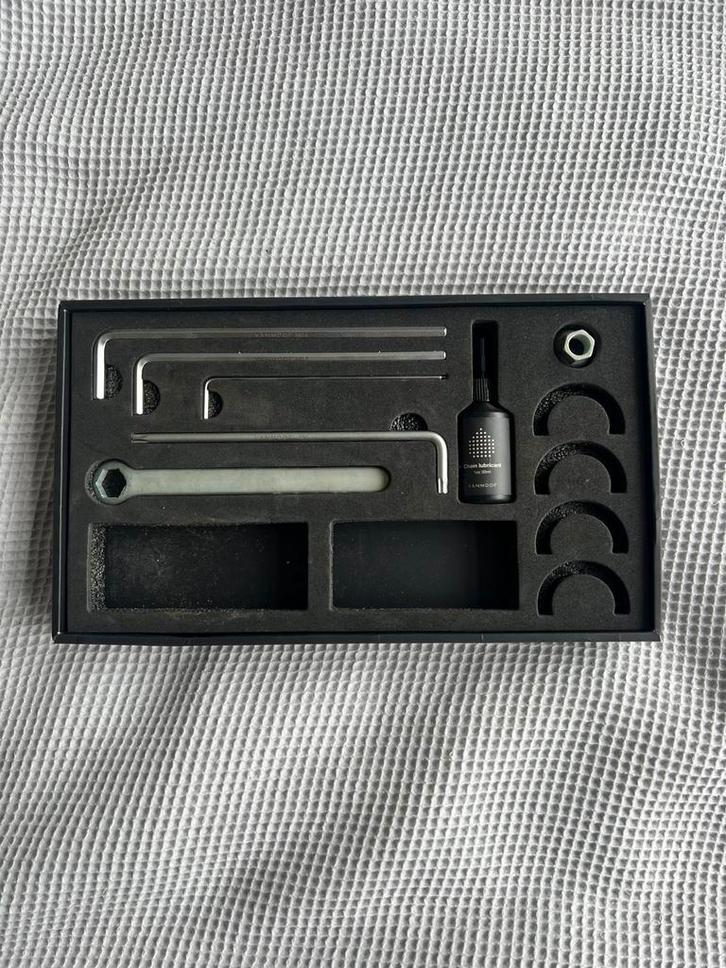 Vanmoof S3 X3 Toolbox compleet, Fietsen en Brommers, Fietsaccessoires | Fietsgereedschap, Zo goed als nieuw, Gereedschapsset, Ophalen of Verzenden