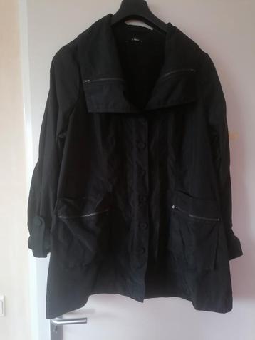 X-Two Mooie zwarte zomerjas/ mooie kraag / maat 46-48 beschikbaar voor biedingen