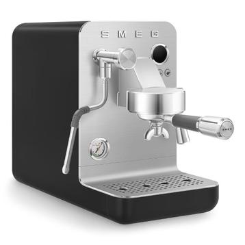 pakket SMEG EMC02BKMEU espresso en koffiemolen CGFS02SSEU beschikbaar voor biedingen