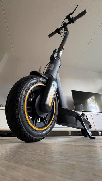 Ninebot Segway Max G30E II in zeer goede staat. beschikbaar voor biedingen