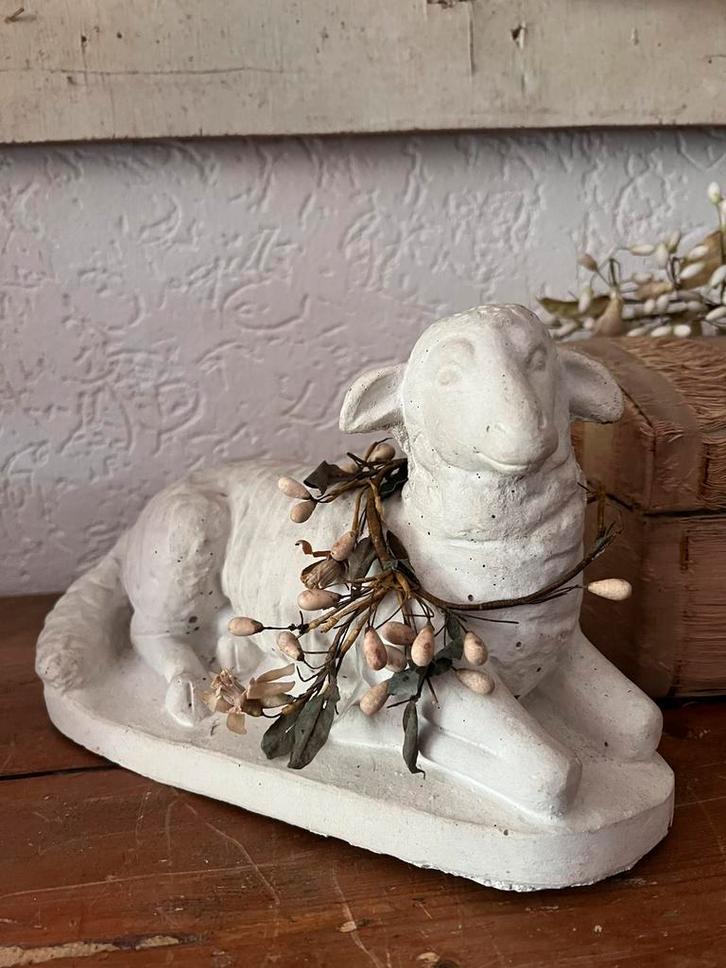 Groot gipsen stenen lam schaap oud brocante mooi v kerst, Antiek en Kunst, Curiosa en Brocante, Ophalen of Verzenden