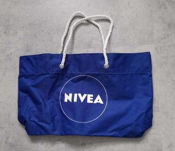 Blauwe TAS / strandtas met opdruk Nivea beschikbaar voor biedingen