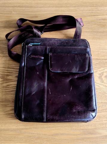 Piquadro laptoptas in leer – Stijlvol & met karakter beschikbaar voor biedingen