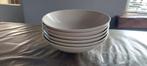 Schalen ikea 6 stuks creme beige glanzend 19 cm, Ophalen of Verzenden, Zo goed als nieuw, Effen, Bord(en)