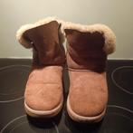 Lila / roze uggs maat 9 / 40, Kleding | Dames, Schoenen, UGG, Lage of Enkellaarzen, Ophalen of Verzenden, Roze