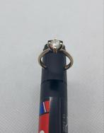 14K Gouden Ring met Zirkonia - Maat 53, Ophalen of Verzenden, Zo goed als nieuw, 17 tot 18, Met edelsteen