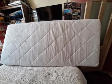 Matras 90 x 200 cm, z.g.a.n. beschikbaar voor biedingen