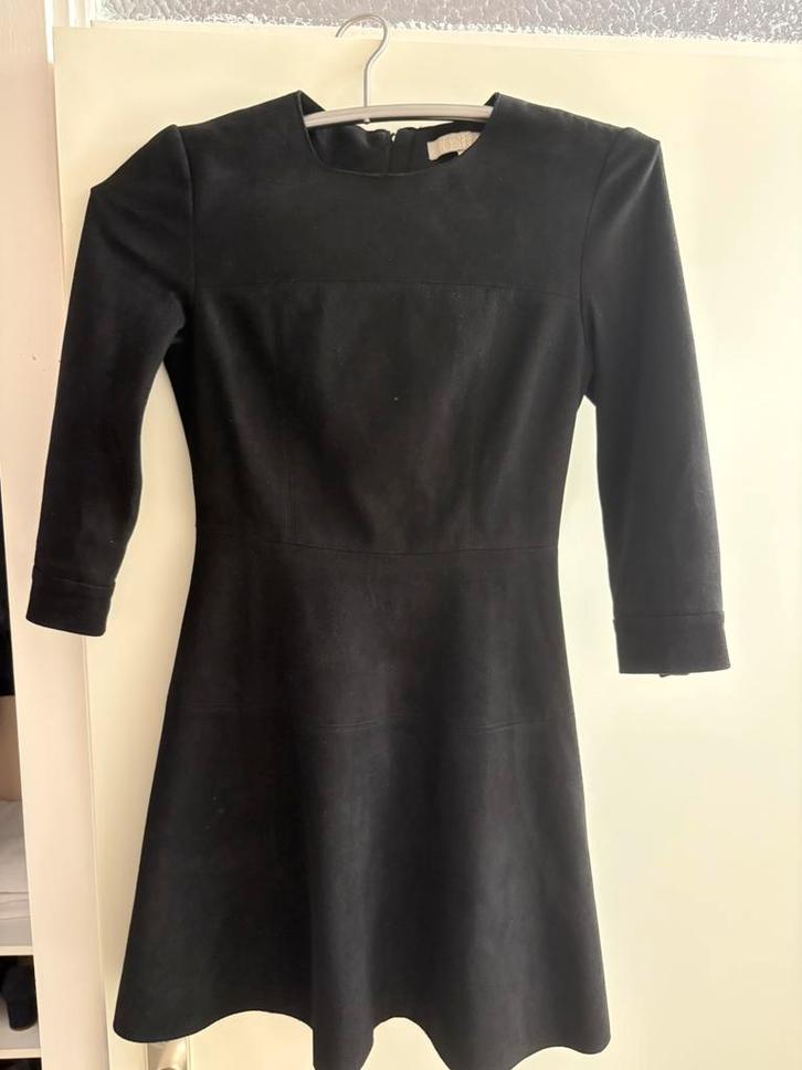 Josh V jurk zwart - XS, Kleding | Dames, Jurken, Zo goed als nieuw, Maat 34 (XS) of kleiner, Zwart, Boven de knie, Ophalen of Verzenden