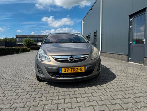 Opel Corsa, 1.2 16V LPG 3D 2012 Bruin met Carplay, Auto's, Opel, Particulier, Corsa, LPG, A, Hatchback, Handgeschakeld, Origineel Nederlands