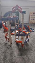 Chuggington treinbaan met veel treintjes+opbergbox, Ophalen, Gebruikt